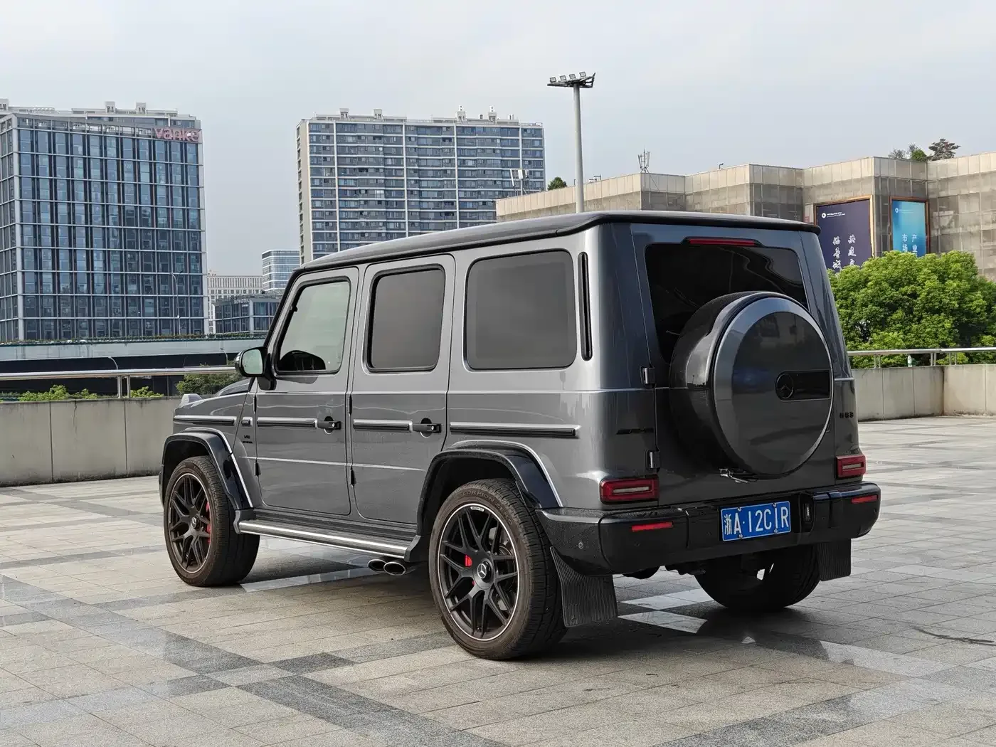 Mercedes-Benz Mercedes-Benz G-Class AMG 2022 AMG G 63 — Фото автомобиля 13