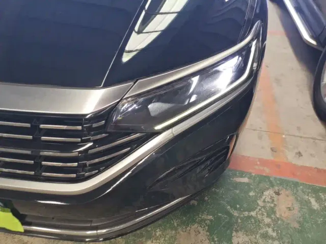 Volkswagen Passat — Фото автомобиля 23