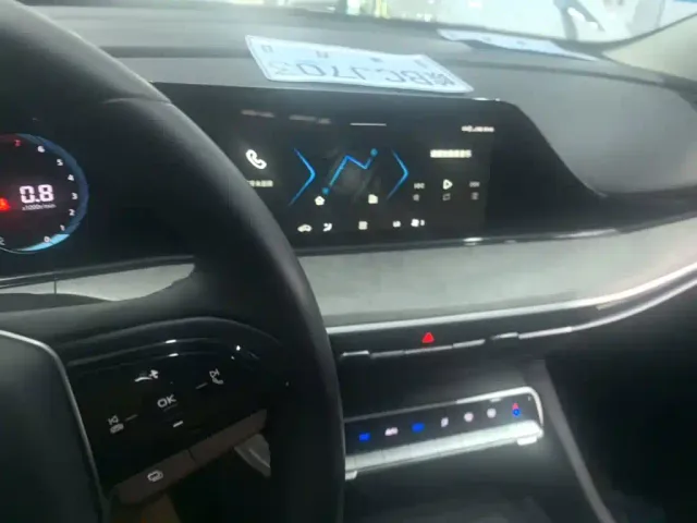 Changan Eado — Фото автомобиля 8