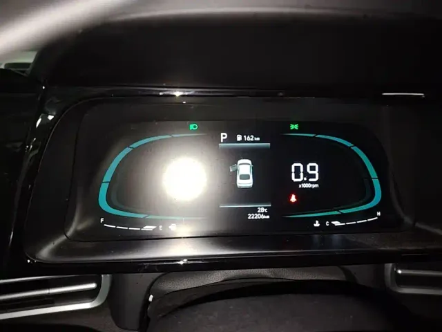 Hyundai Elantra — Фото автомобиля 11