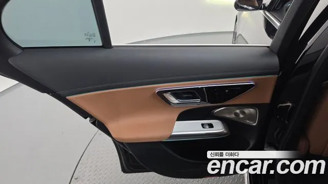 Mercedes-Benz E-Class E-класс W214 — Фото автомобиля 25