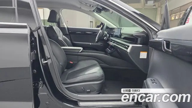 Hyundai Grandeur GN7 — Фото автомобиля 11