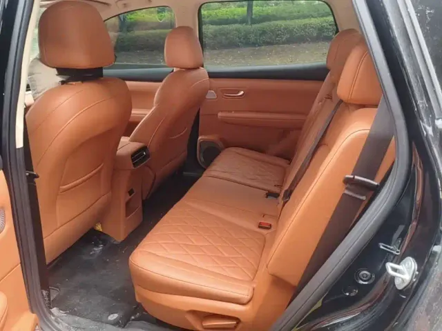Landian E5 PLUS — Фото автомобиля 16