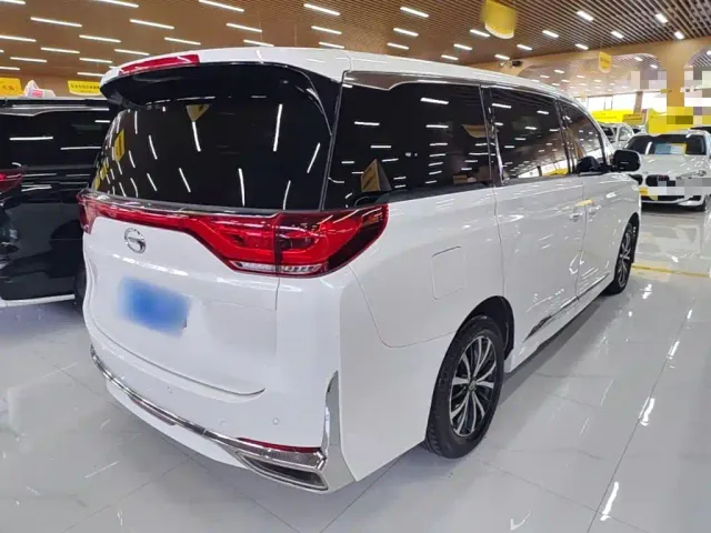 GAC Trumpchi M8 — Фото автомобиля 6