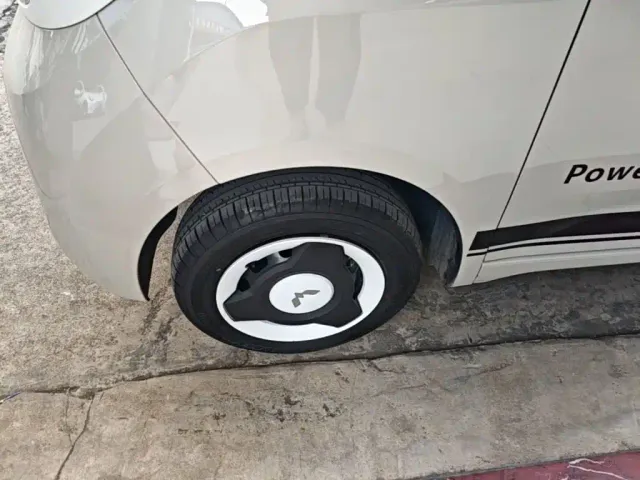 Wuling Hongguang Mini EV — Фото автомобиля 22