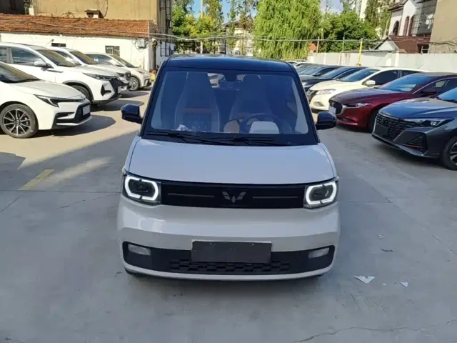 Wuling Hongguang Mini EV — Фото автомобиля 2