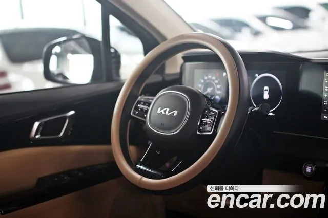 Kia Carnival 4th Gen — Фото автомобиля 12