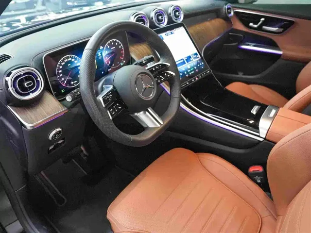 Mercedes-Benz Mercedes-Benz GLC 2025 Facelift GLC 300 L 4MATIC Dynamic 5-seater — Фото автомобиля 7
