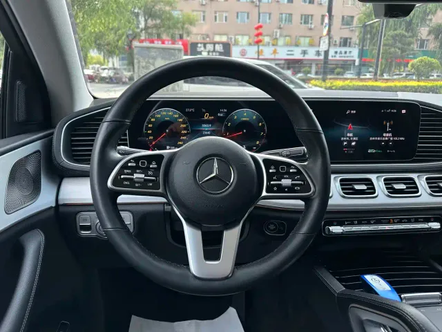 Mercedes-Benz GLE Coupe — Фото автомобиля 7