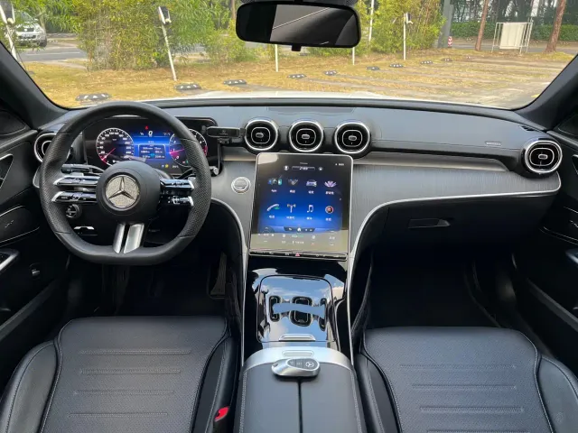 Mercedes-Benz C-Class — Фото автомобиля 4