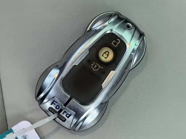 Ford Edge — Фото автомобиля 30