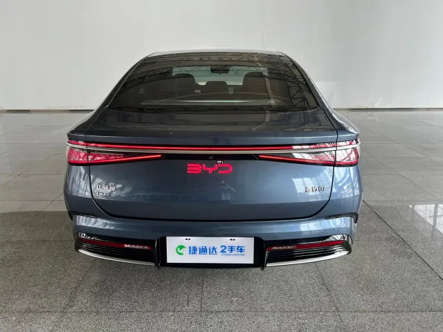 BYD Seal 07 DM-i — Фото автомобиля 8