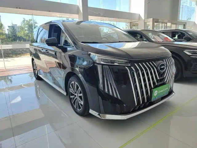 GAC Trumpchi M8 — Фото автомобиля 3