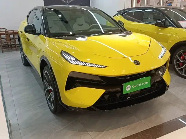 Lotus Eletre — Фото автомобиля 3