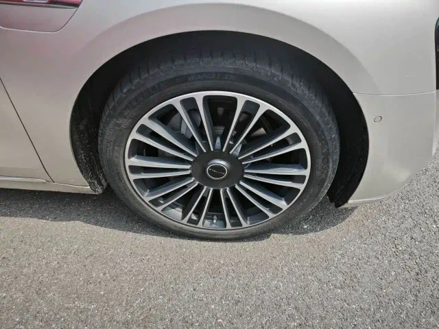 Xiangjie Enjoy World S9 2024 Pure Electric Ultra AWD Flagship Edition — Фото автомобиля 10