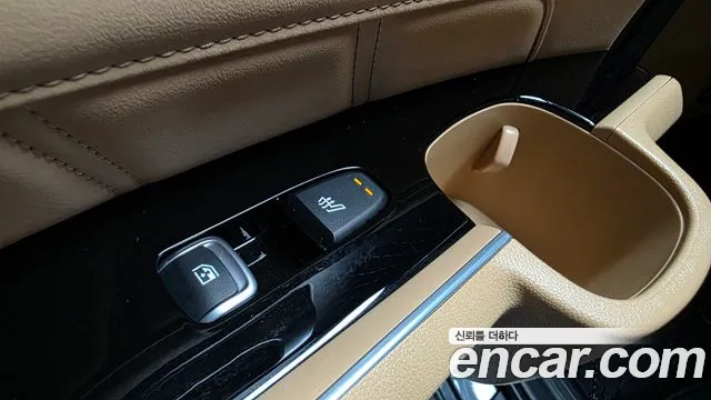Kia Sorento Sorento 4-е поколение Бензин 2.5T 2WD — Фото автомобиля 27