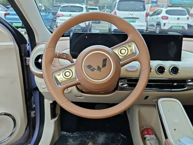 Wuling Bingo — Фото автомобиля 10
