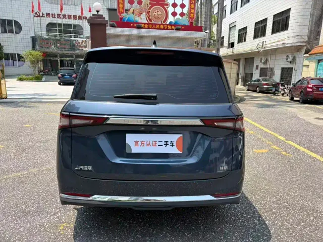 Wuling Jiachen — Фото автомобиля 6