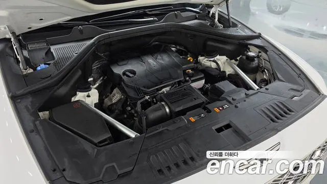Genesis GV80 — Фото автомобиля 9