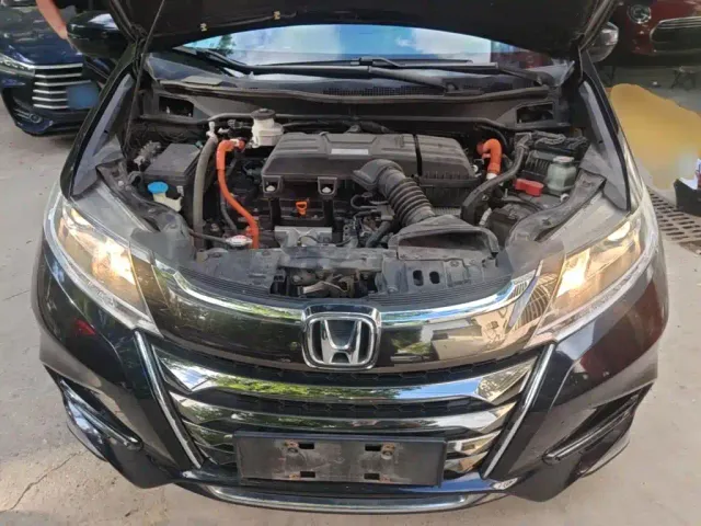 Honda Odyssey — Фото автомобиля 19