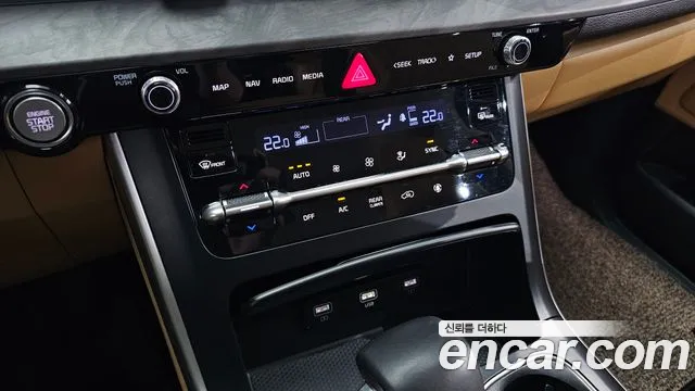 Kia Carnival Generation 4 — Фото автомобиля 19
