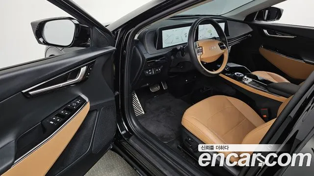 Kia EV6 — Фото автомобиля 10