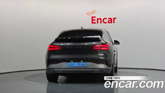 Genesis GV60 — Фото автомобиля 4