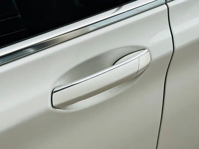 BMW 7 Series — Фото автомобиля 10