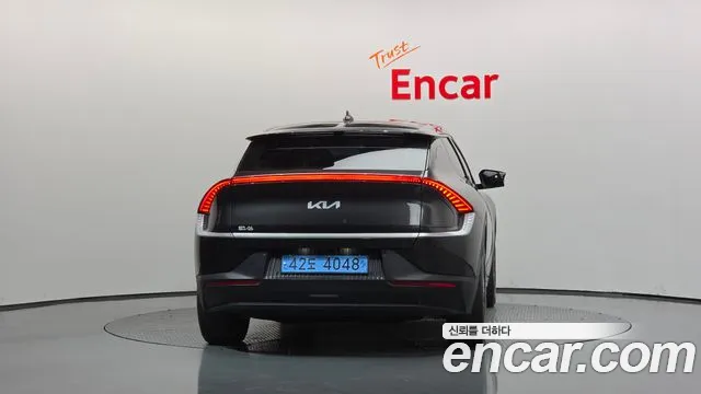 Kia EV6 — Фото автомобиля 4