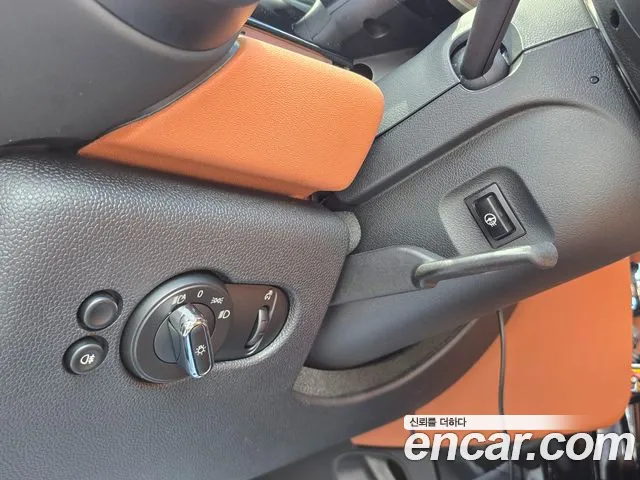 Mini Cooper — Фото автомобиля 11