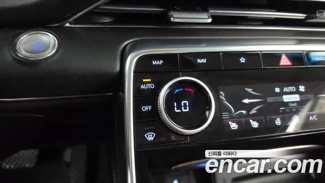 Genesis GV80 — Фото автомобиля 28