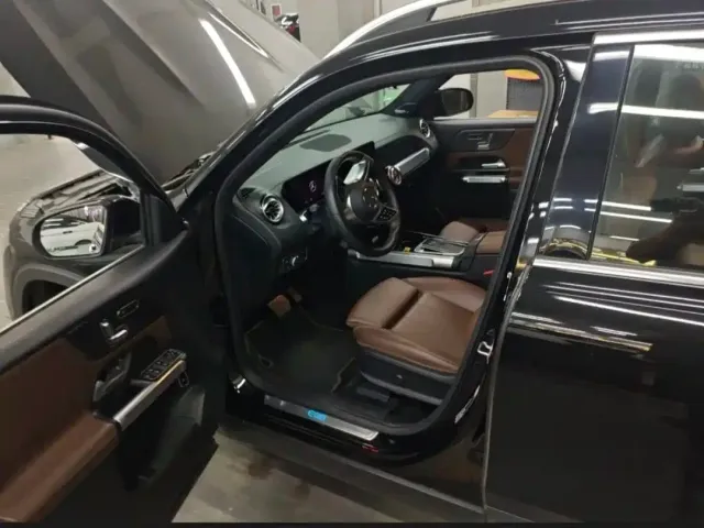 Mercedes-Benz EQB — Фото автомобиля 6