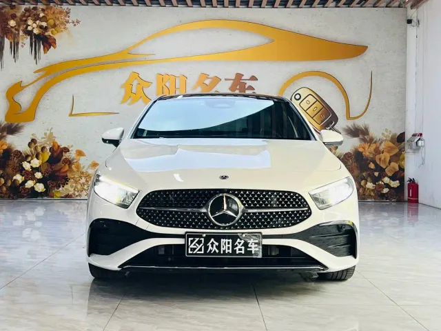 Mercedes-Benz A-Class — Фото автомобиля 2