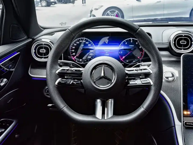 Mercedes-Benz C-Class — Фото автомобиля 18