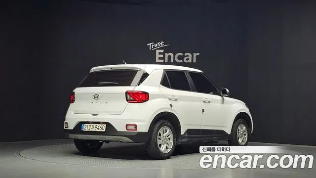 Hyundai Venue Venue 1.6 Modern Plus — Фото автомобиля 2