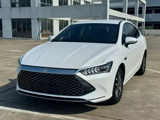 Фотография автомобиля — BYD Qin PLUS