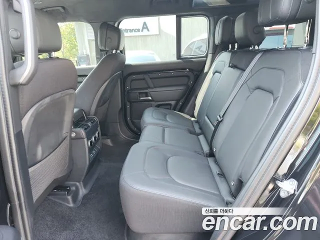 Land Rover Defender L663 — Фото автомобиля 9