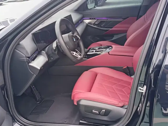 BMW 5 Series — Фото автомобиля 4