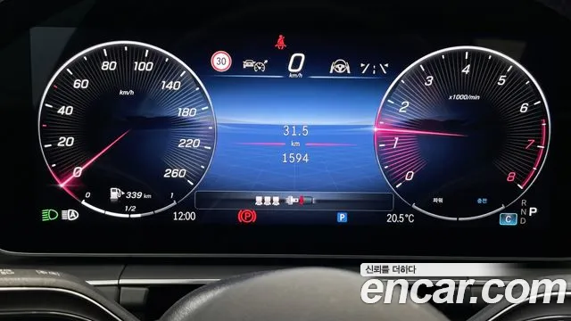 Mercedes-Benz GLE-Class — Фото автомобиля 8