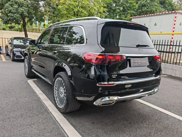 Mercedes-Benz GLS-Class — Фото автомобиля 15