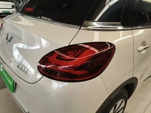 Wuling Bingo — Фото автомобиля 7