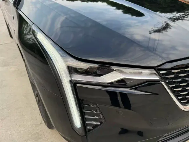 Cadillac CT4 — Фото автомобиля 14