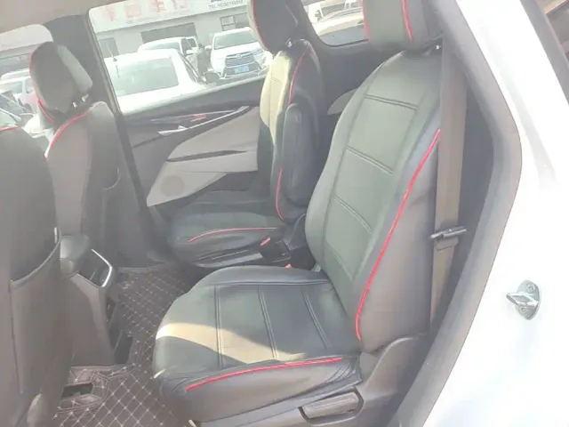 Maxus G50 — Фото автомобиля 16