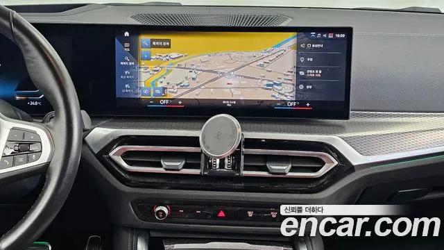 BMW i4 — Фото автомобиля 26