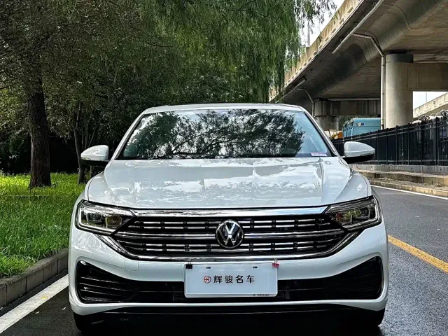 Volkswagen Sagitar — Фото автомобиля 2