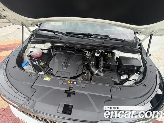 Kia Carnival Generation 4 — Фото автомобиля 18