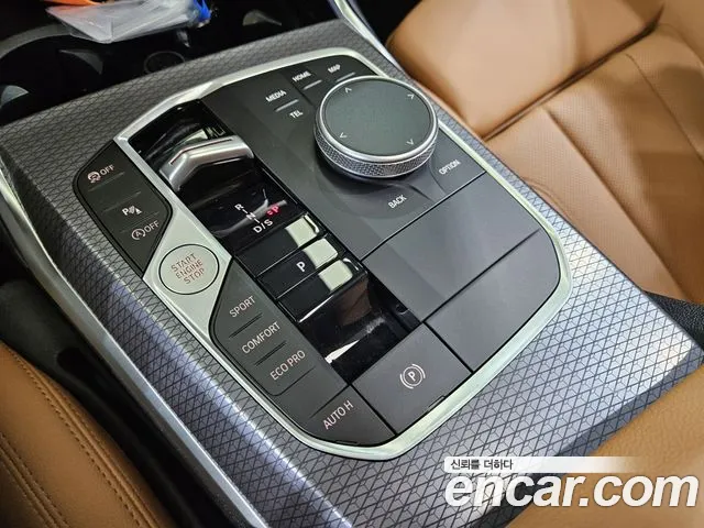 BMW 3-Series 3 серия (G20) 320i M Sport — Фото автомобиля 9