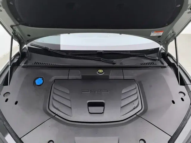 BYD Seal 06 GT — Фото автомобиля 6