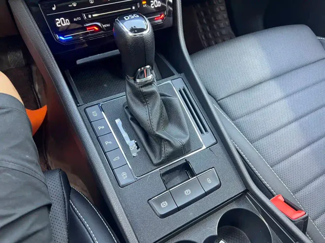 Skoda Superb — Фото автомобиля 20
