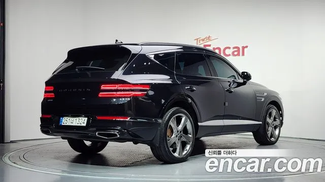Genesis GV80 3.5T Бензин 2WD — Фото автомобиля 2